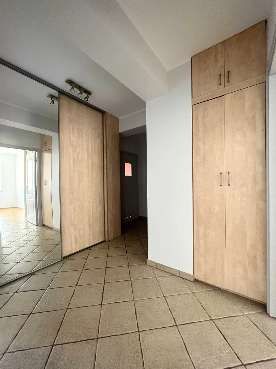 Wynajmę 3 – pokojowe mieszkanie z balkonem / Bielany Wrocławskie OD LUTEGO!