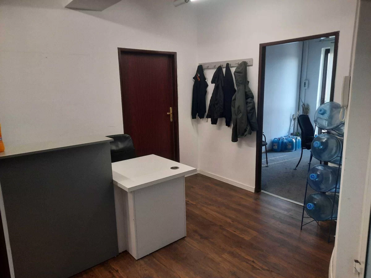 Sprzedam Firma kurierska - rentowny oddział firmy kurierskiej STAVA Kraków