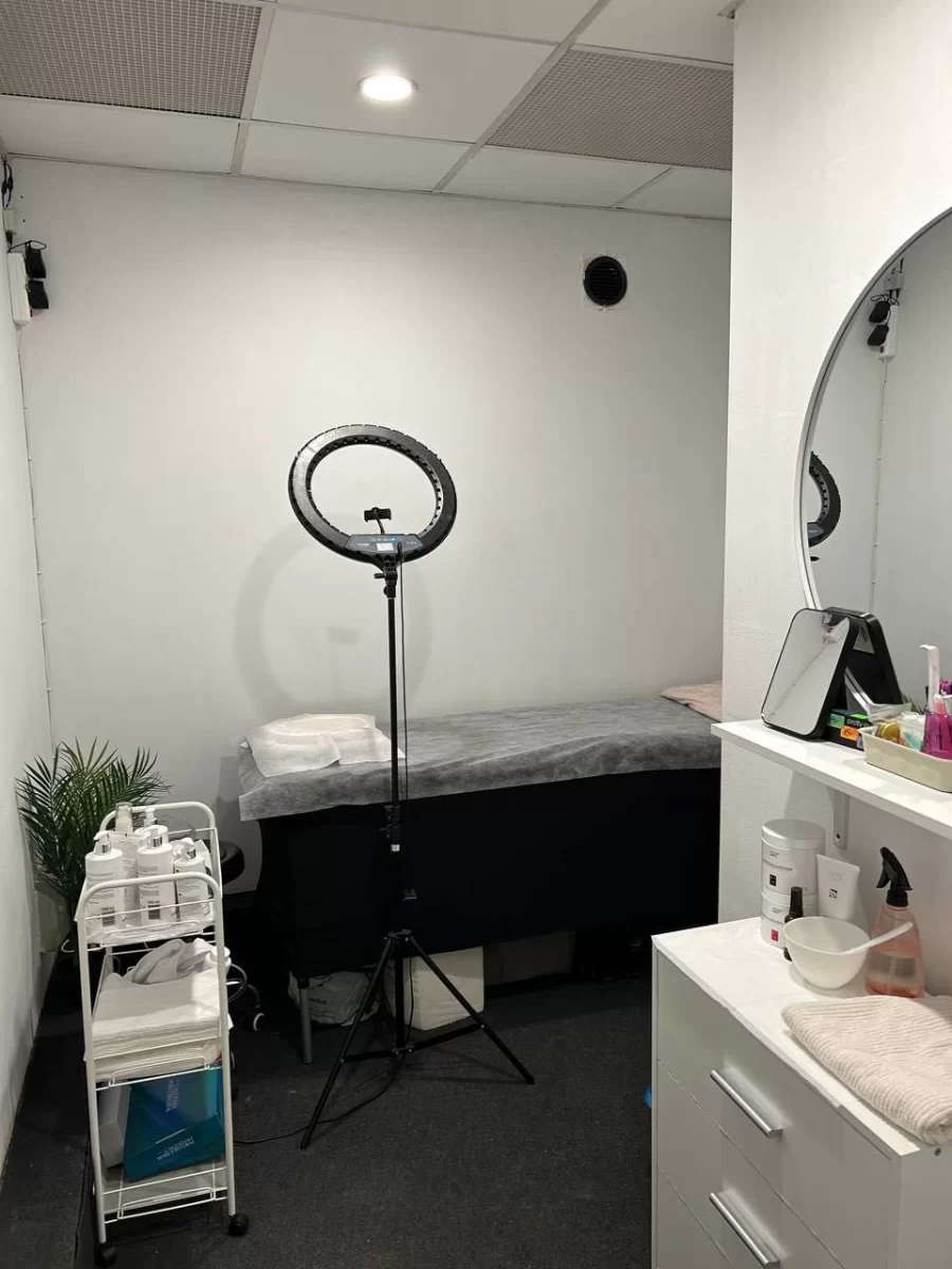 Sprzedam Odstąpię salon kosmetyczny warszawa śródmieście