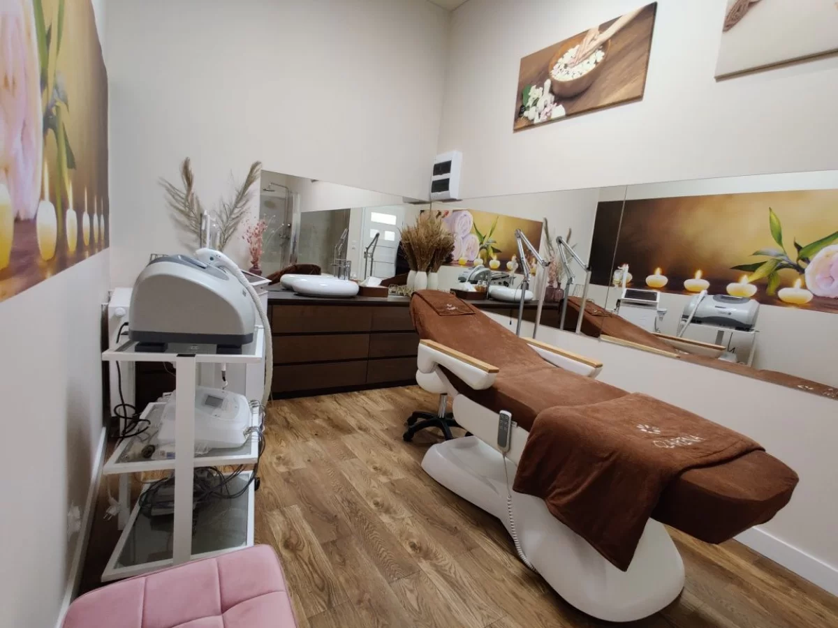 Sprzedam Salon kosmetyczny - własny biznes pod znaną nazwą! FRANCZYZA