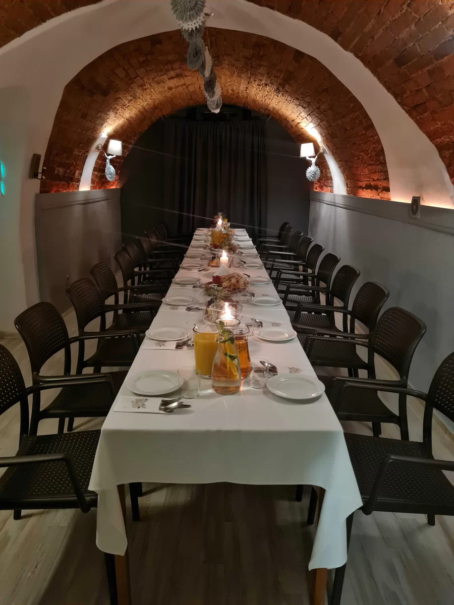 Sprzedam włoską restaurację możliwość przejęcia franczyzy