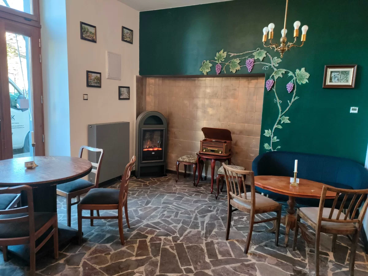 Sprzedam biznes Kawiarnie: ,,Cafe Antique '' Kraków