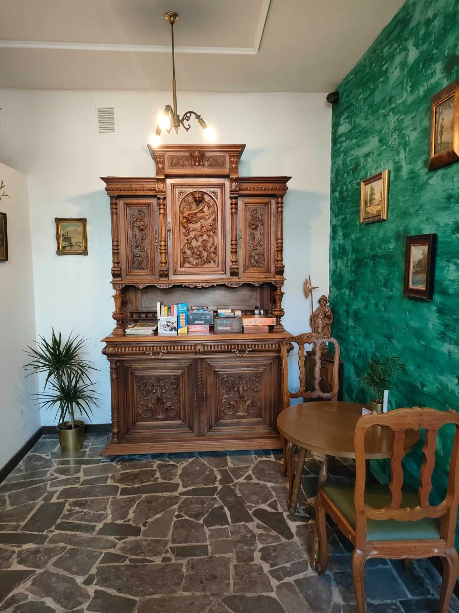 Sprzedam biznes Kawiarnie: ,,Cafe Antique '' Kraków