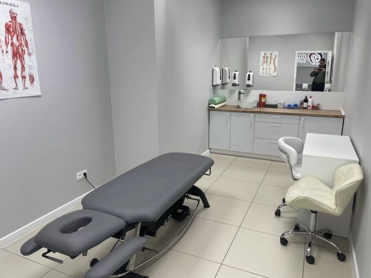 Sprzedam Placówka medyczna w Lubinie Pro medical galeria indomo