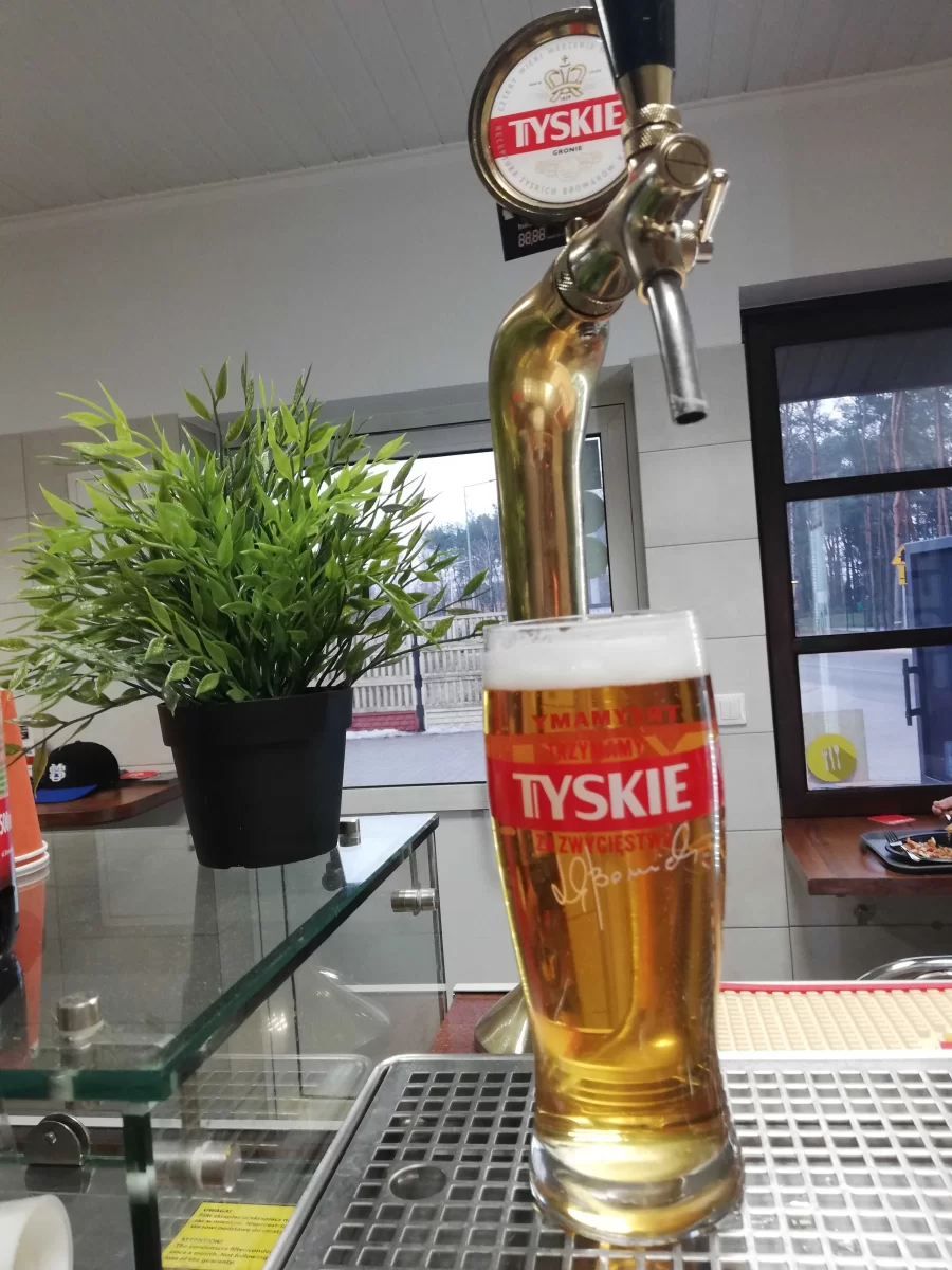 Sprzedam Odstąpię lokal gastronomiczny Kobyłka
