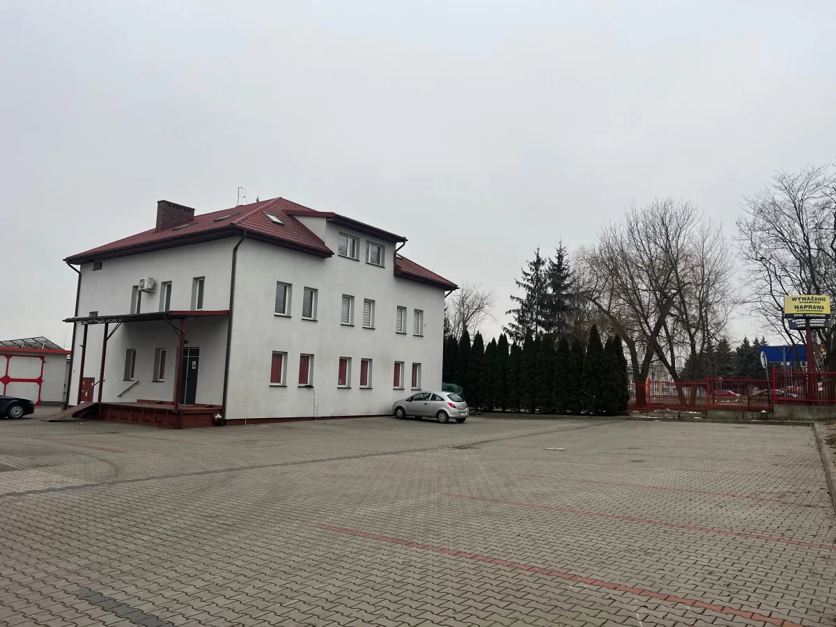 Wynajmę biuro pomieszczenia biurowe Ciechanów ul.Płocka 9