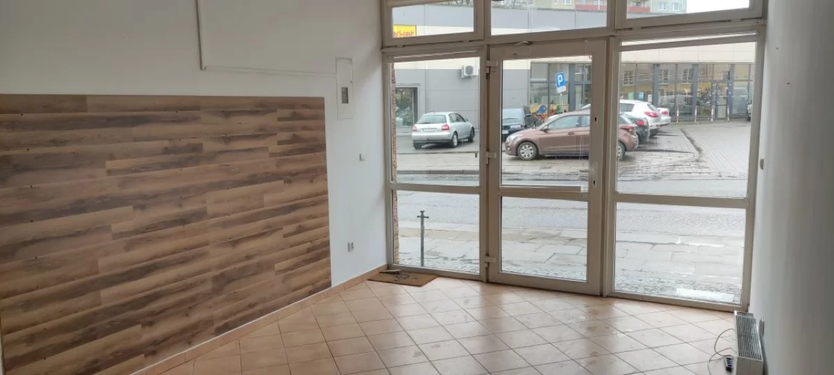Wynajmę Lokal usługowo handlowy 28 m2 Słupsk