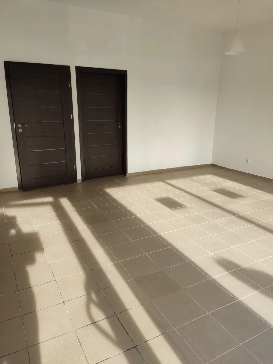 Wynajmę lokal. Usługowy użytkowy do 45m2 parter Zgierz