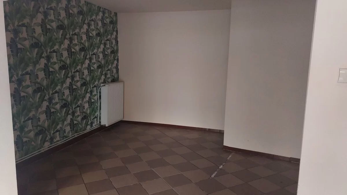 Wynajmę Lokal usługowy 40m2 w centrum miasta Warka