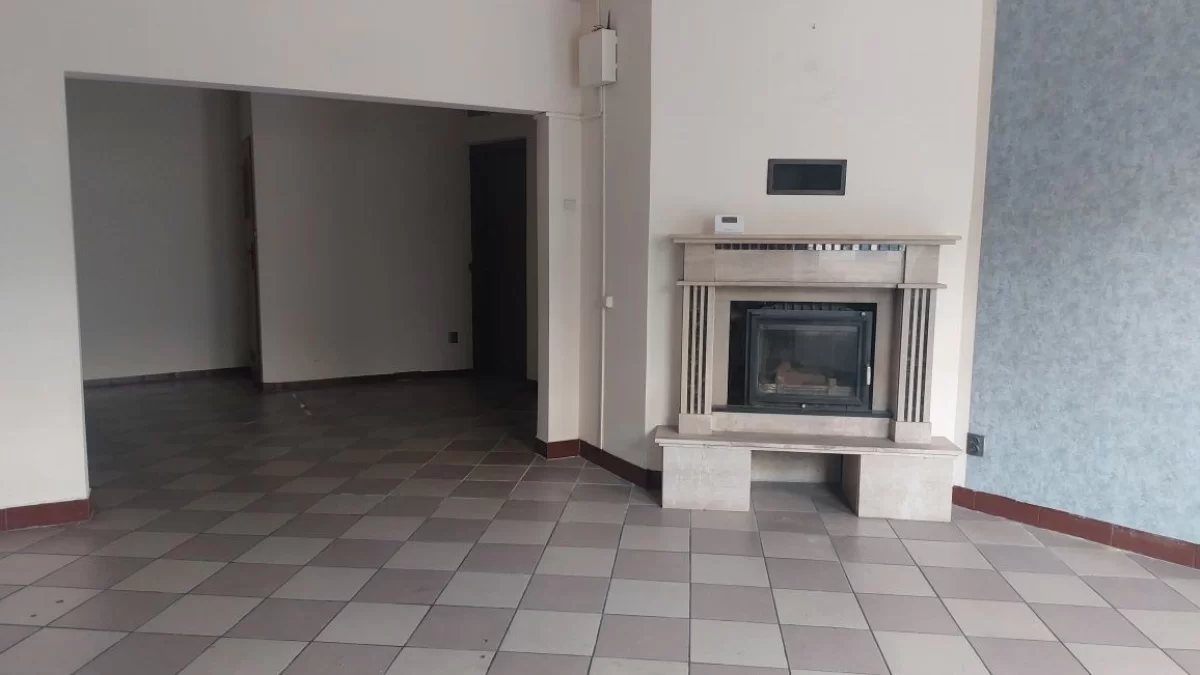 Wynajmę Lokal usługowy 40m2 w centrum miasta Warka