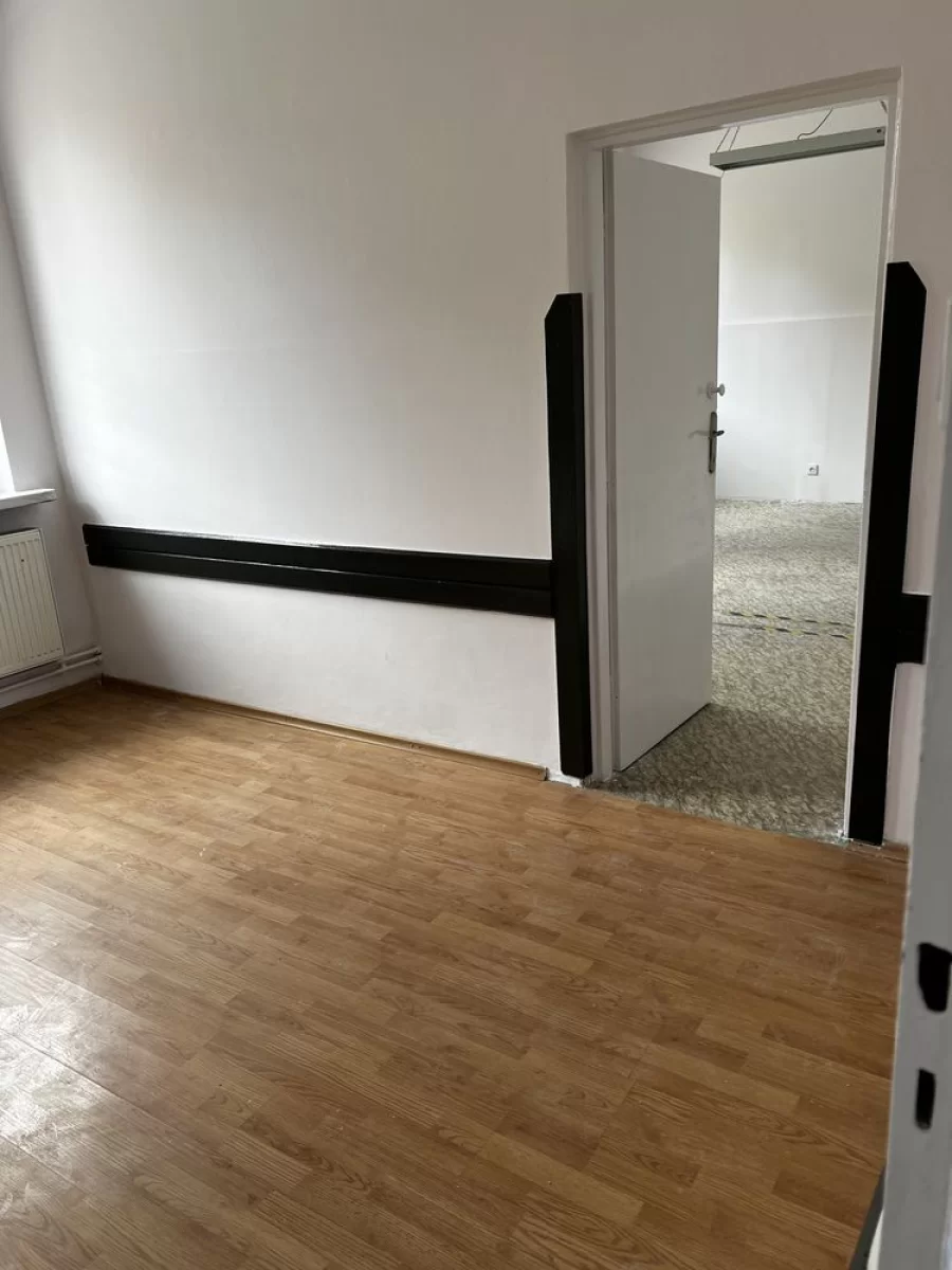 Wynajmę lokal użytkowy Kraków os. Kalinowe 4 , podejmę współpracę