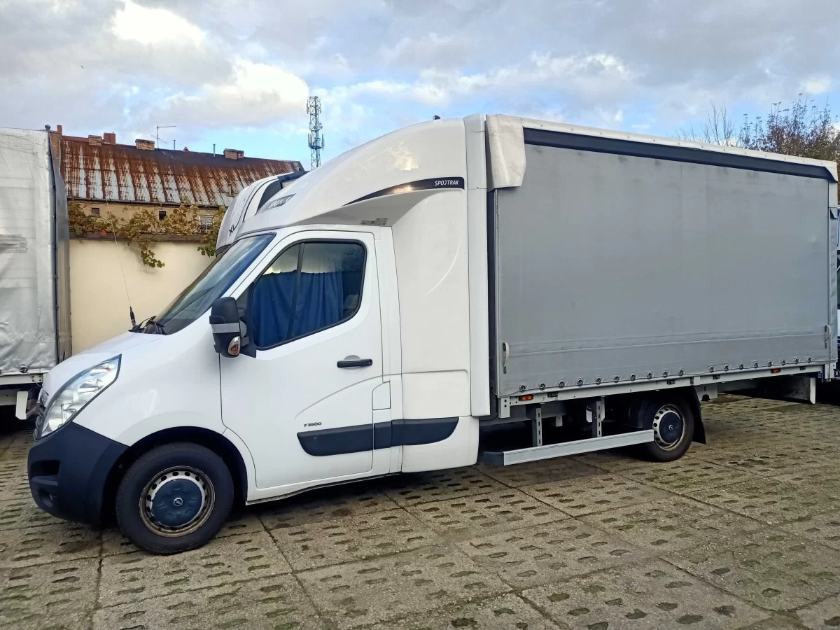 Sprzedam Działająca Firma Transportowa, 4 busy z licencją i ekipą.