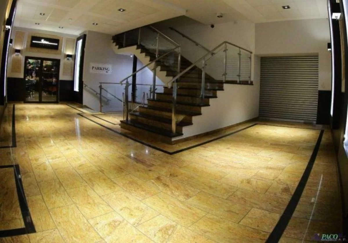 Wynajmę Lokal Handlowy 660m w ŚCISŁYM CENTRUM Lublina
