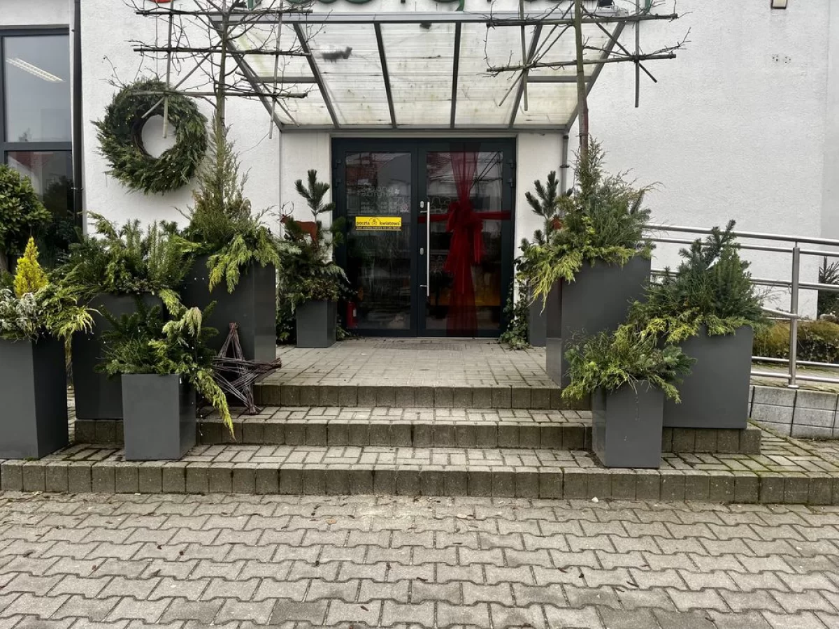 Wynajmę Lokal Miejsce z myślą o małej gastronomi lub kawiarni Gniezno
