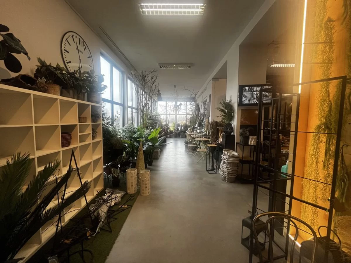 Wynajmę Lokal Miejsce z myślą o małej gastronomi lub kawiarni Gniezno
