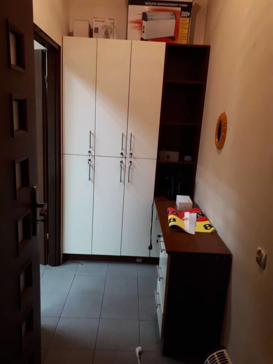 Wynajmę lokal usługowo-handlowy Piekary Śląskie ul. Bytomska, 49m2
