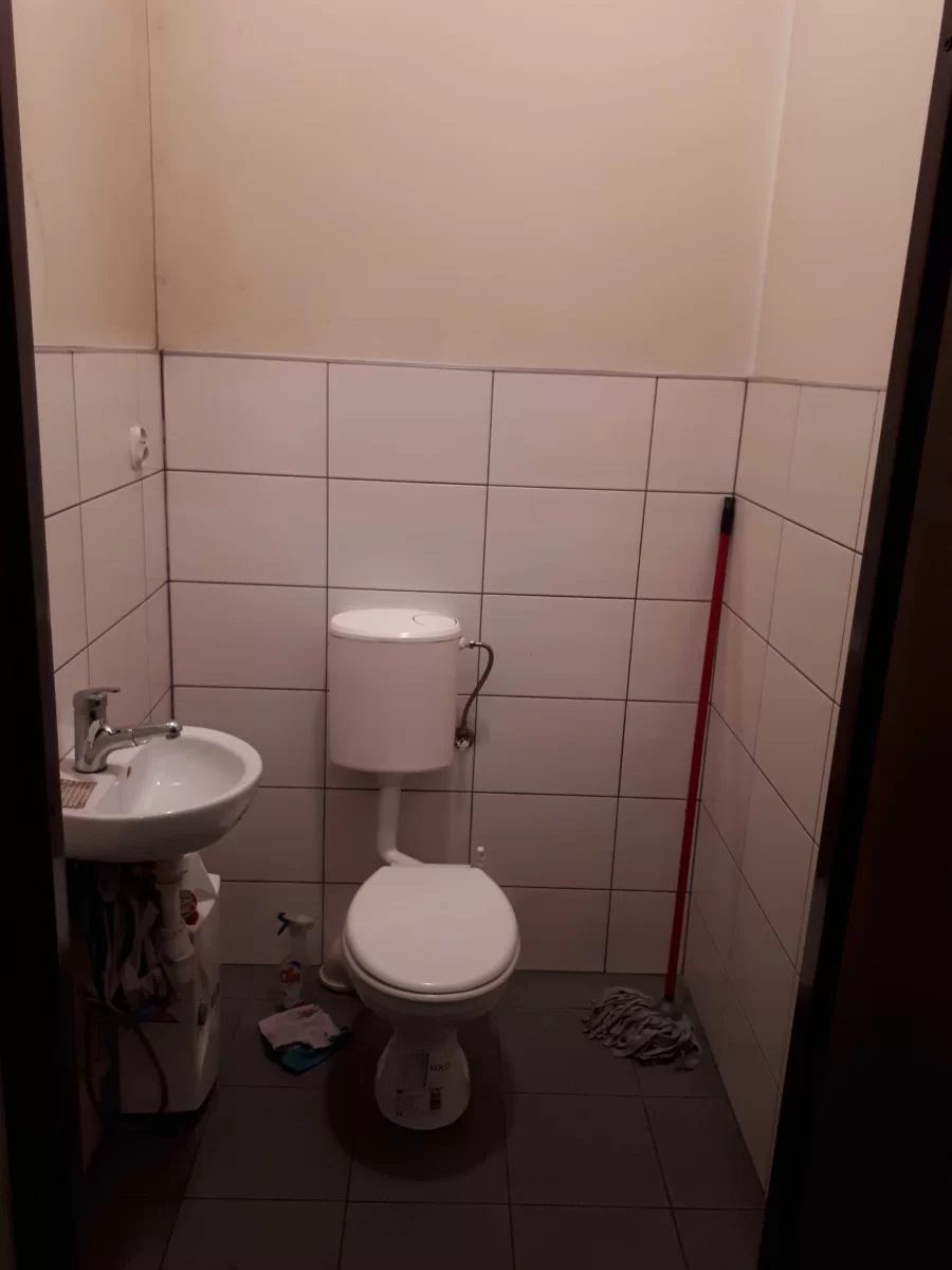 Wynajmę lokal usługowo-handlowy Piekary Śląskie ul. Bytomska, 49m2