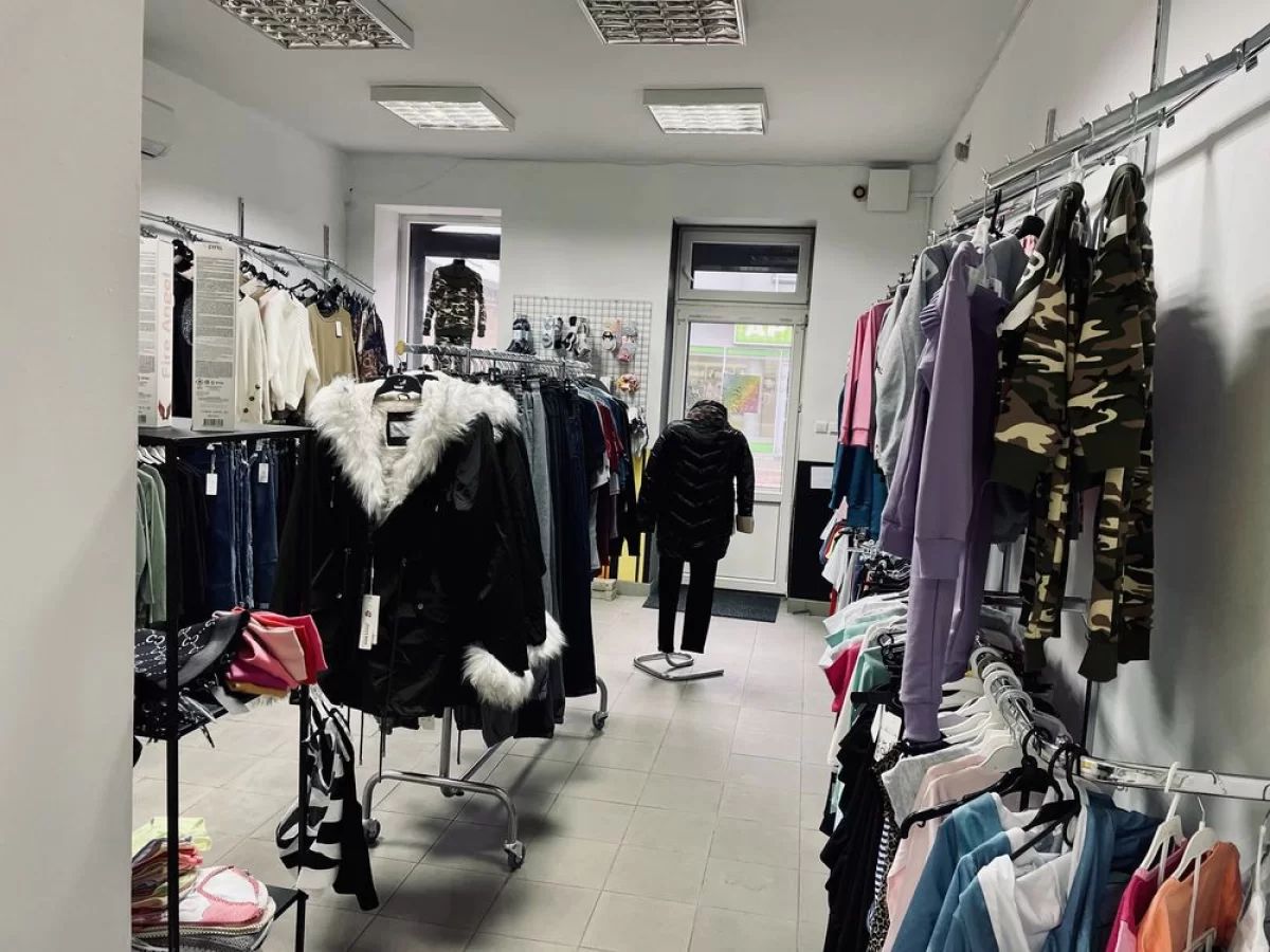 Wynajmę lokal usługowo-handlowy Piekary Śląskie ul. Bytomska, 49m2