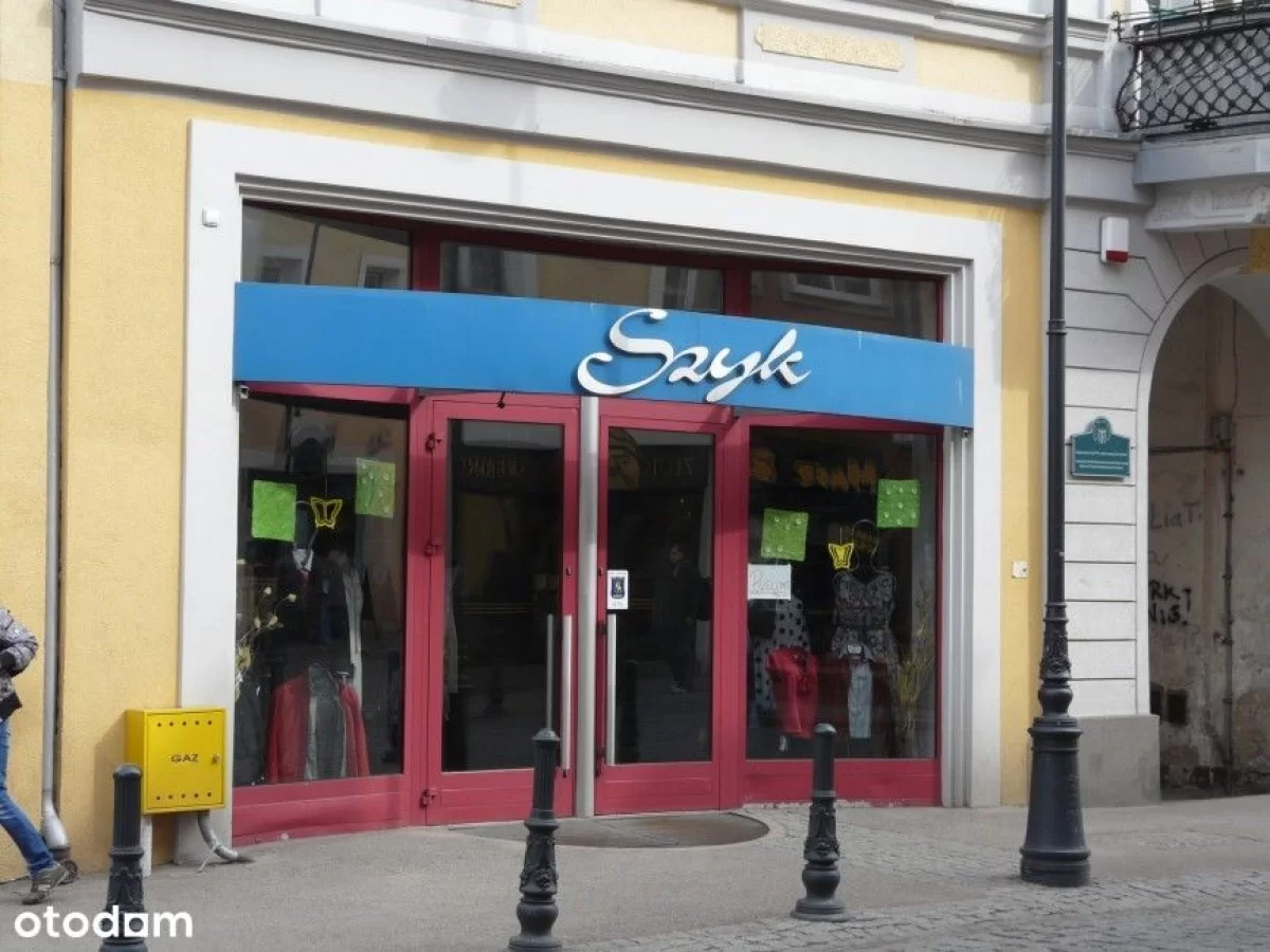 Lokal handlowy do wynajęcia Bytów