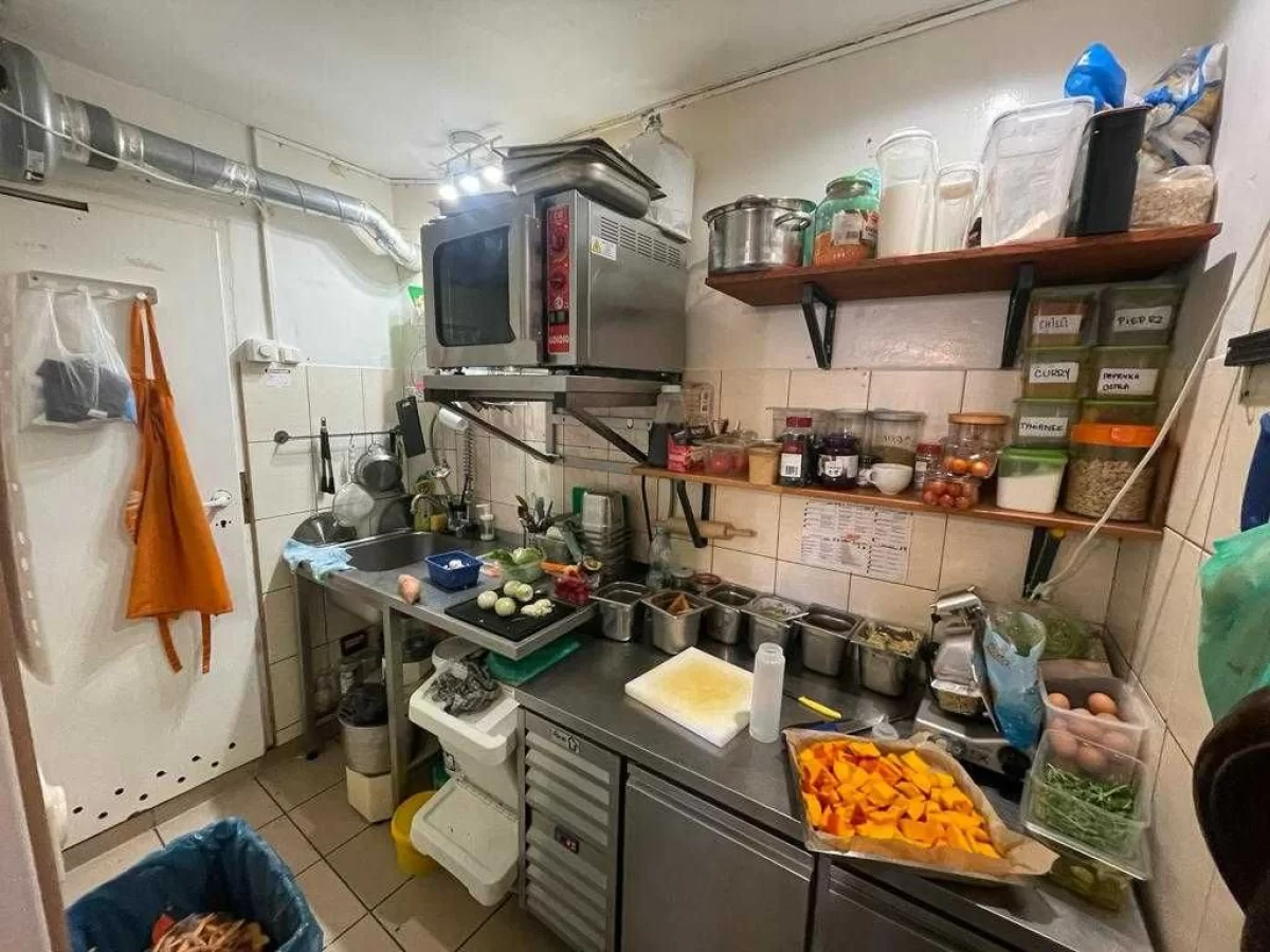 Wynajmę Lokal użytkowy Wrocław na Placu Grunwaldzkim pod małą gastronomię
