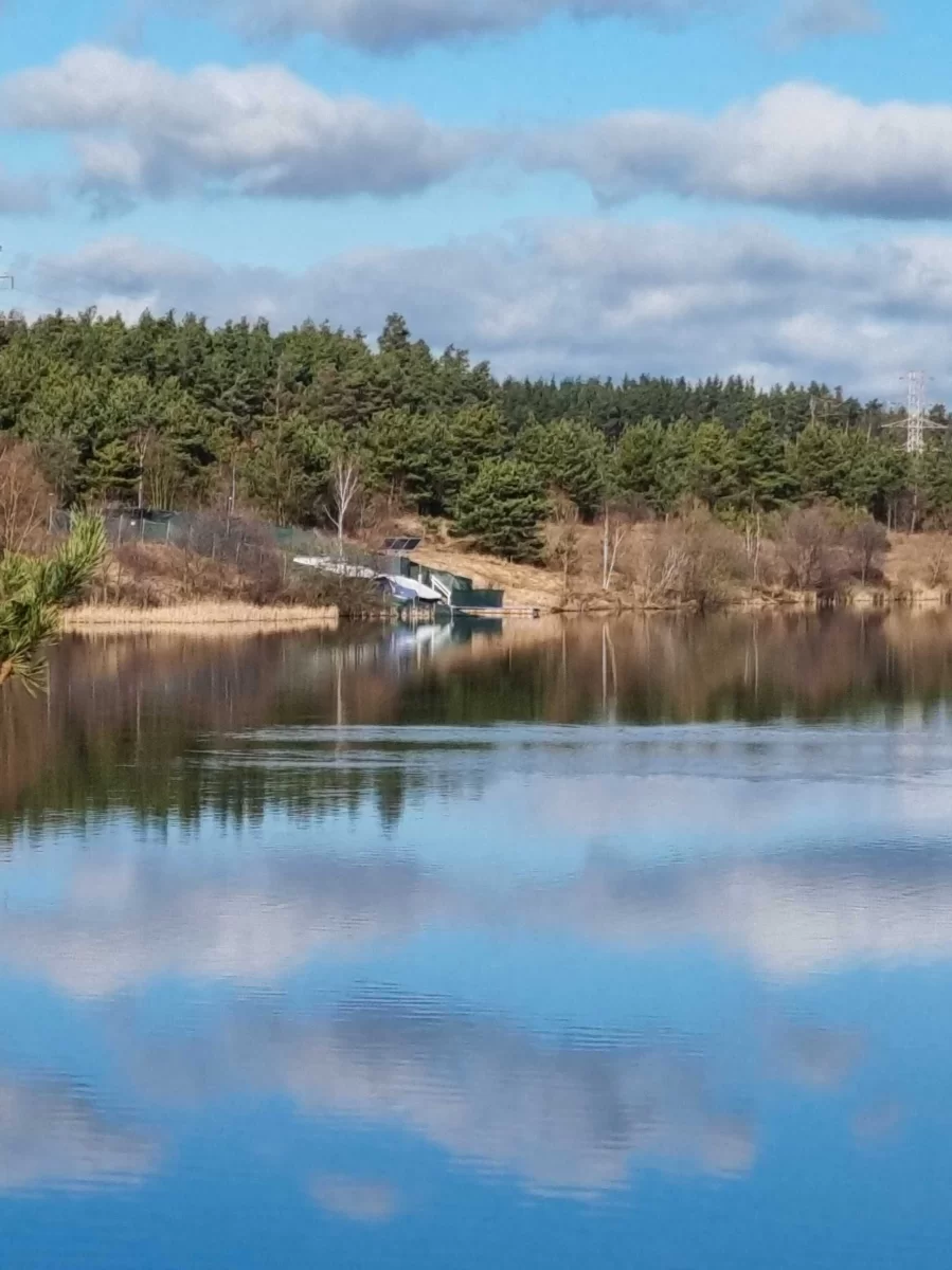 Sprzedam działkę budowlaną Wrocław Własna linia brzegowa plaża las PRYWATNE JEZIORO Krępnica Bolesławice