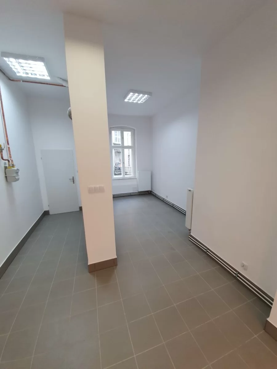 Wynajmę lokal usługowy Poznań