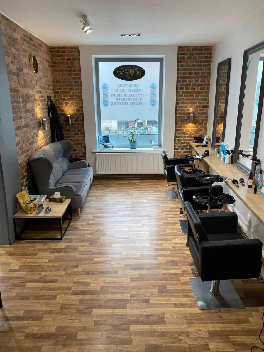 Sprzedam Odstąpie Salon Fryzjerski/Barber z całym wyposażeniem Katowice