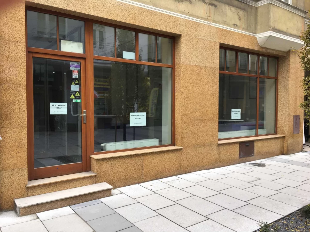 Do wynajęcia lokal handlowo - usługowy 110 m² centrum Ostrów Wielkopolski