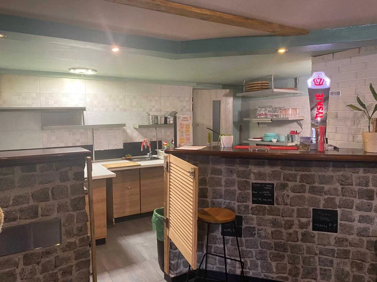 Sprzedam Odstąpię funkcjonującą pizzerię w Mysłowicach