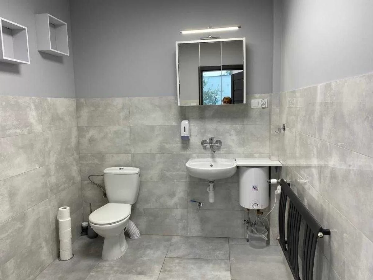 Wynajmę lokal handlowo-usługowy 160m2 Dęblin centrum
