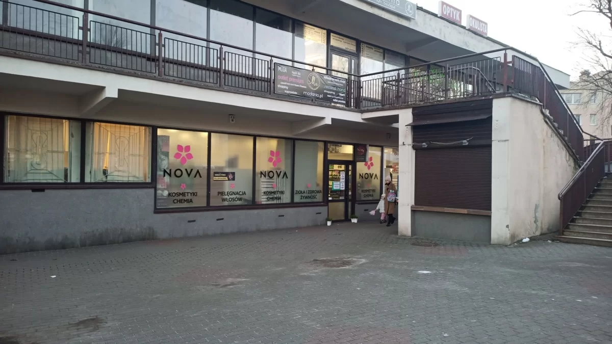 Sprzedam sklep kosmetyczny i ze zdrową żywnością