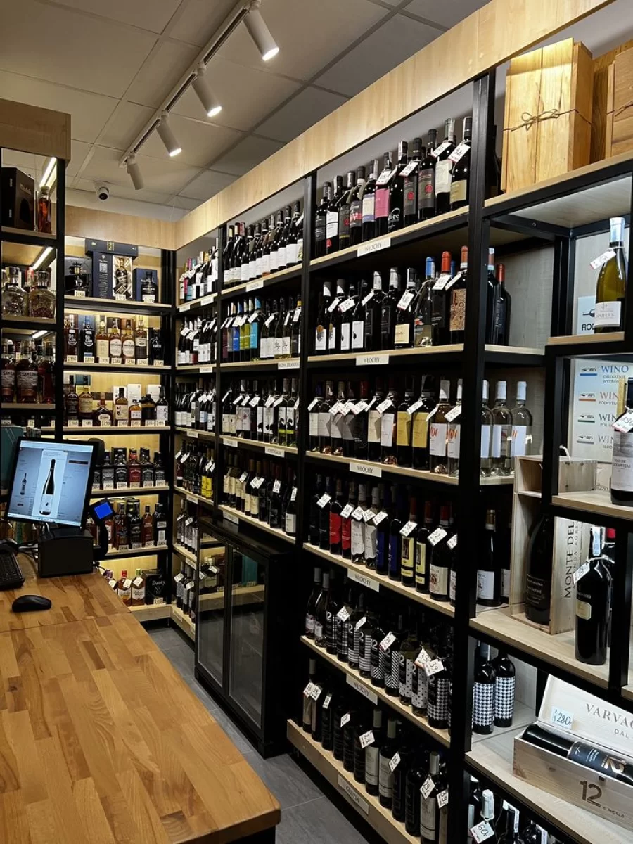 Sprzedam sklep z winami i alkoholami