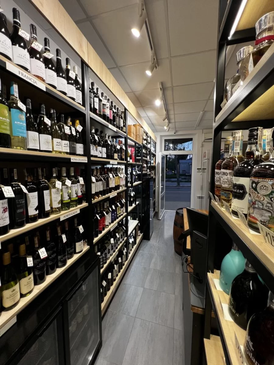 Sprzedam sklep z winami i alkoholami