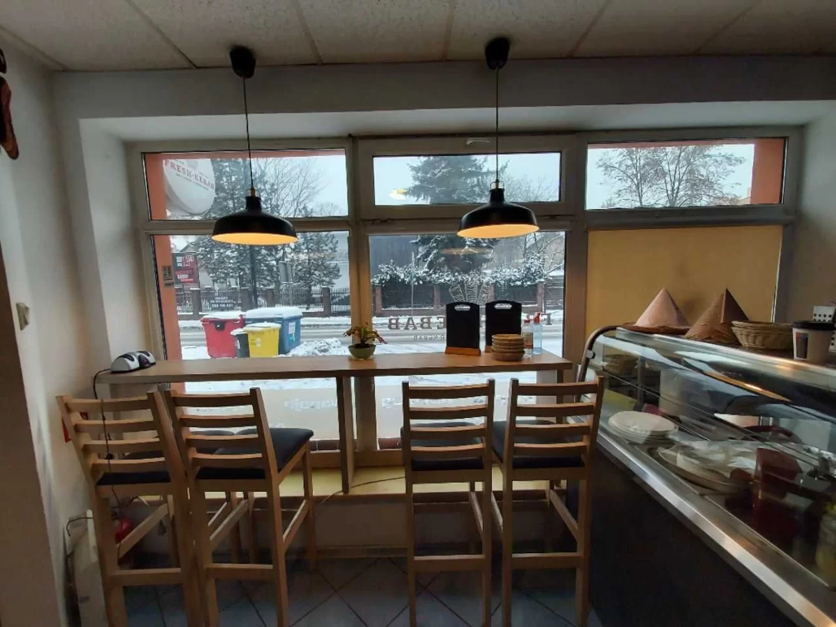 Sprzedam odstąpię gotową restaurację z kebabem
