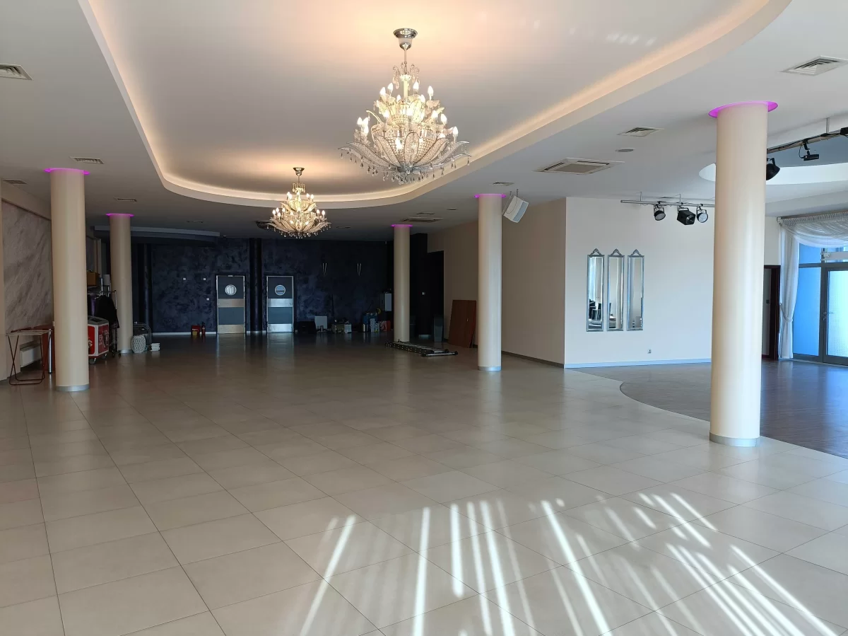 Wynajmę Lokal w Centrum Andrespola