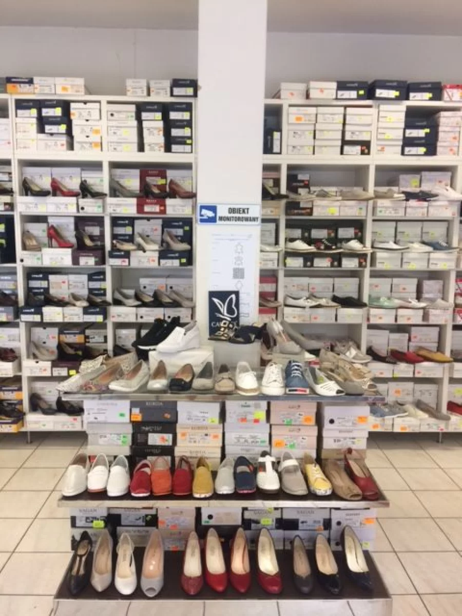 Sprzedam sklep obuwniczy Poznań