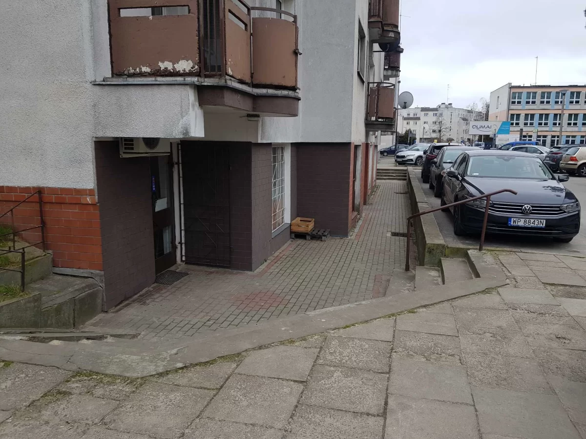 Do wynajęcia lokal użytkowy 28 m2 Płock