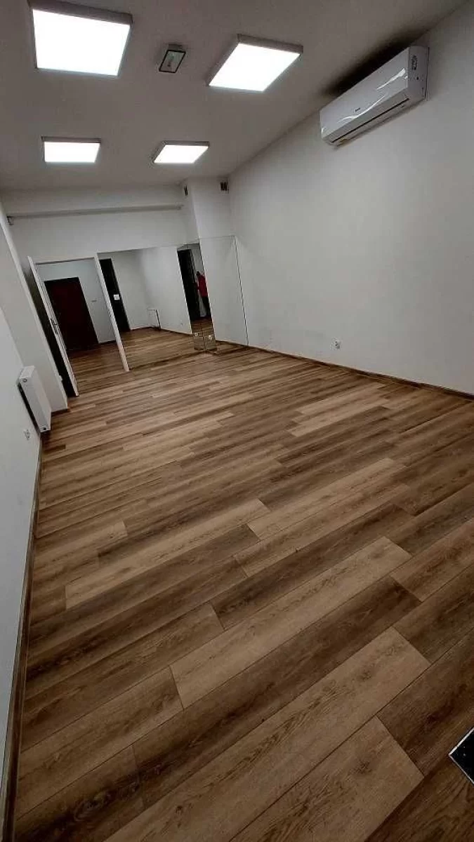 Wynajmę NOWY lokal handlowo - usługowo - biurowy Wągrowiec