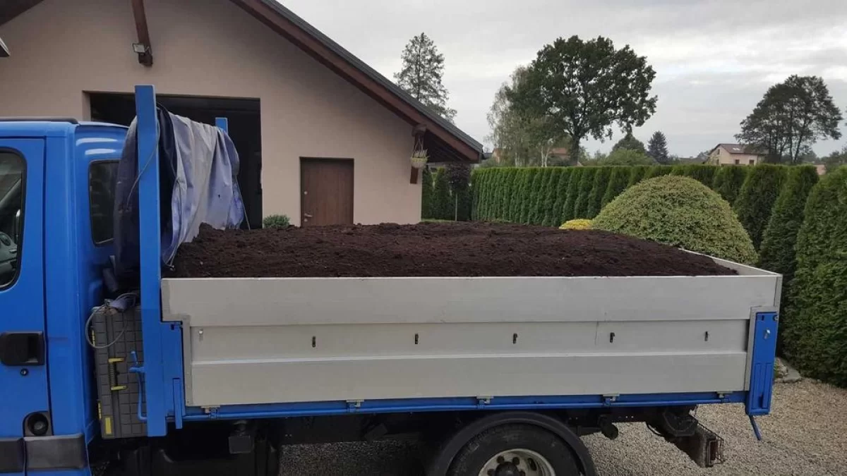 Sprzedaż transport ziemi czarnej podłoża humus torf Rzeszów