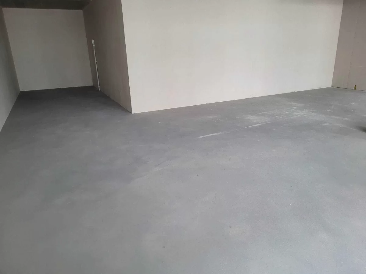 Wynajmę lokal użytkowy z miejscami parkingowymi Katowice