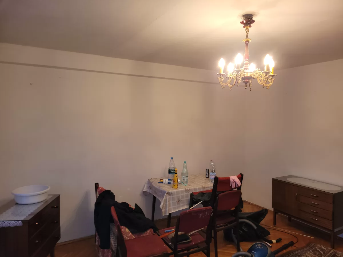 Sprzedam Kawalerkę 27.10 m² na 10 piętrze