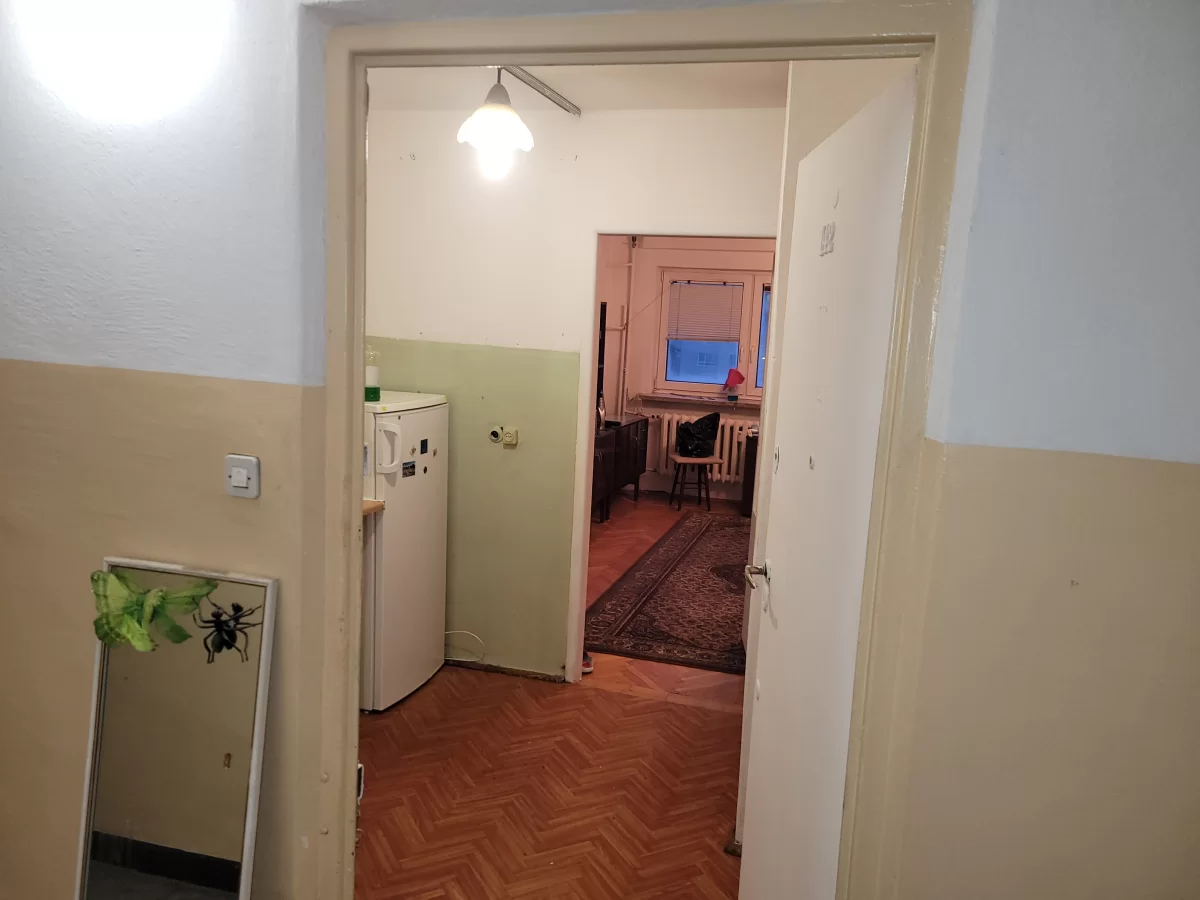Sprzedam Kawalerkę 27.10 m² na 10 piętrze