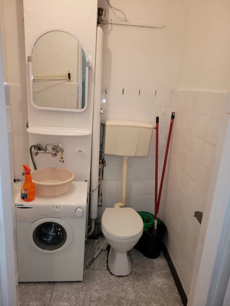 Sprzedam Kawalerkę 27.10 m² na 10 piętrze