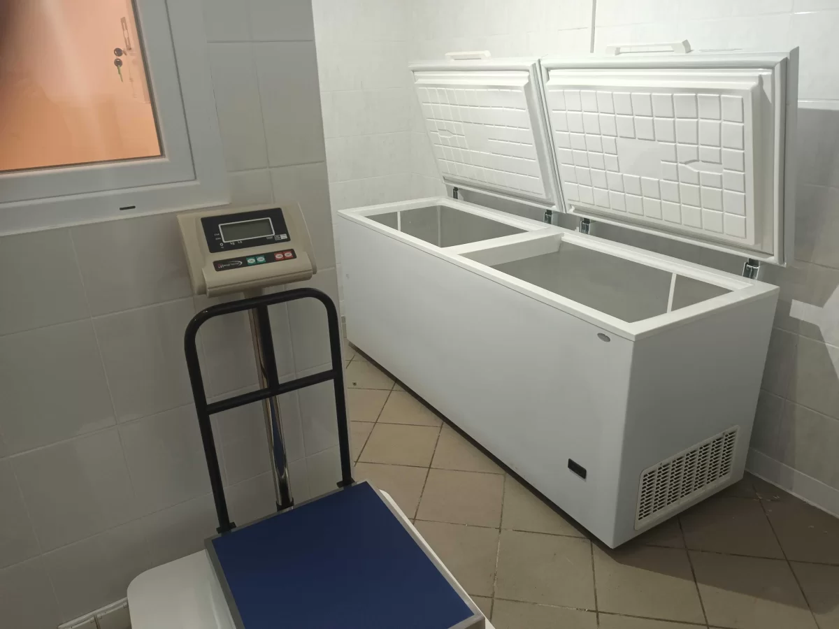 Sprzedam Odstąpię firmę produkującą lód w kostkach