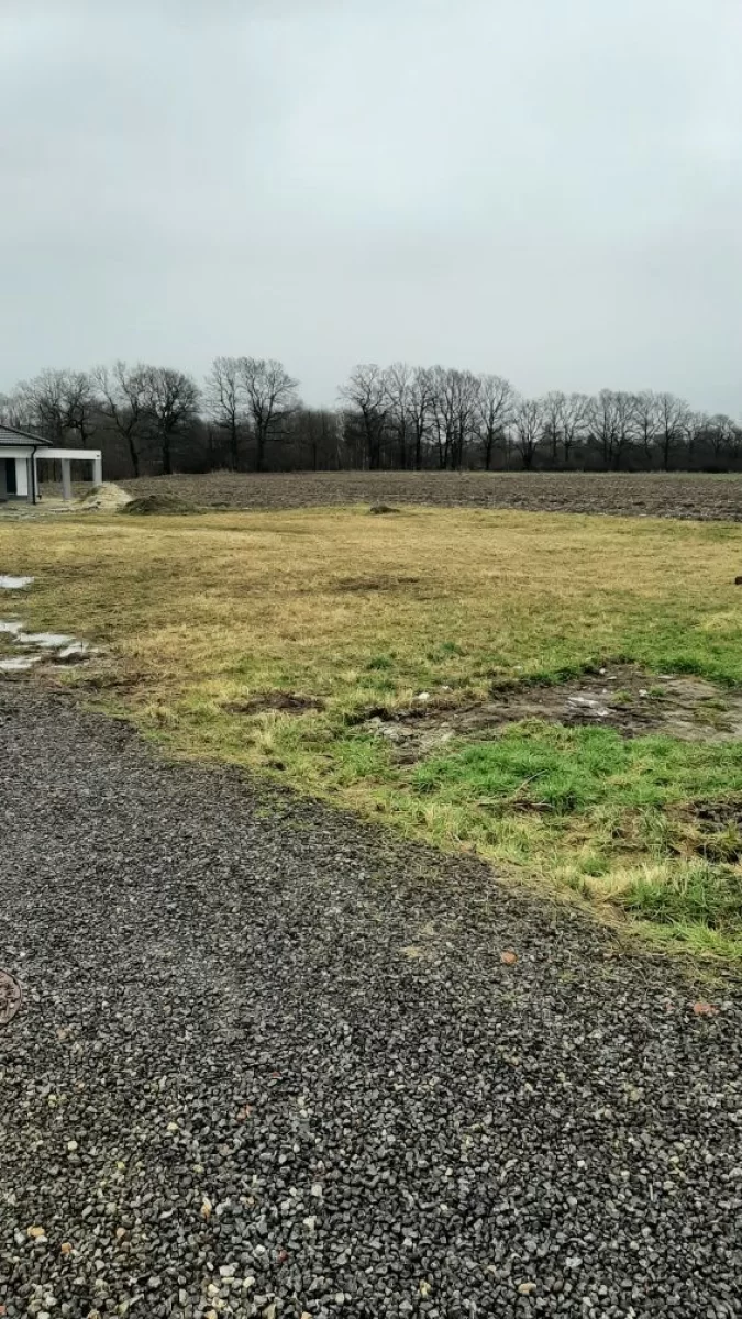 Sprzedam działkę budowlaną Gliwice Brzezinka ul.Wadowicka