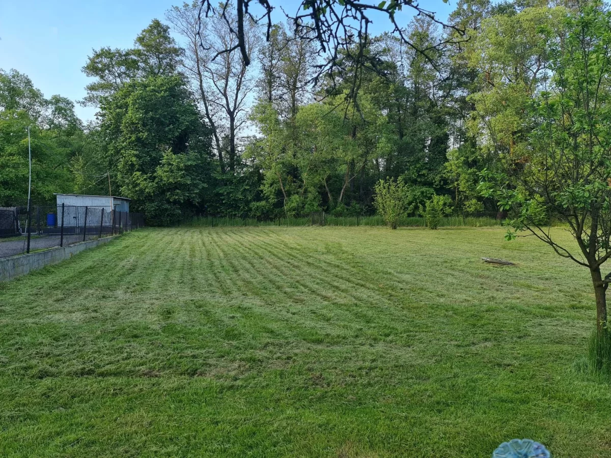 Sprzedam działkę o powierzchni 1652 m2 w Będzinie - Łagiszy