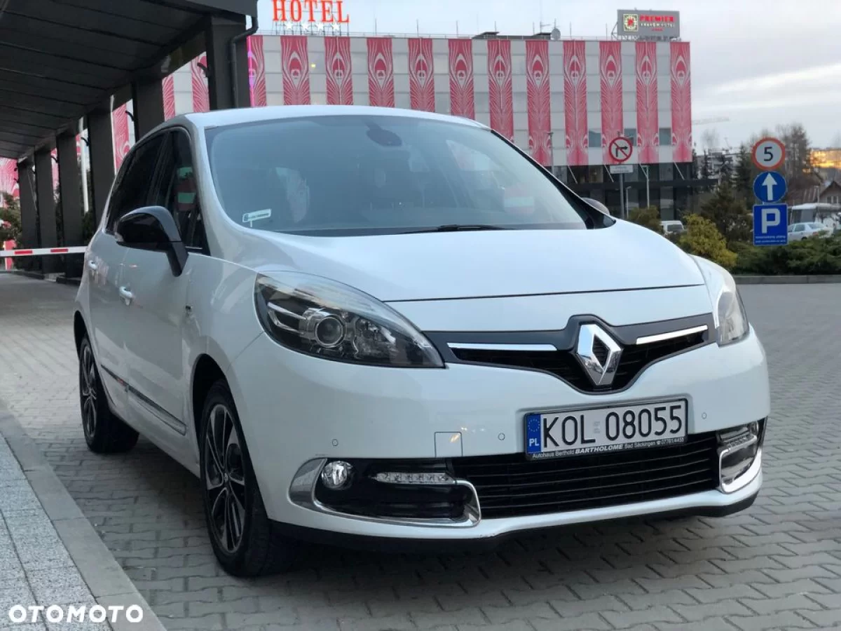 Renault Scenic Renault Scenic III; 2014r; 1,2 TCe; 132 kM; Bose Edition