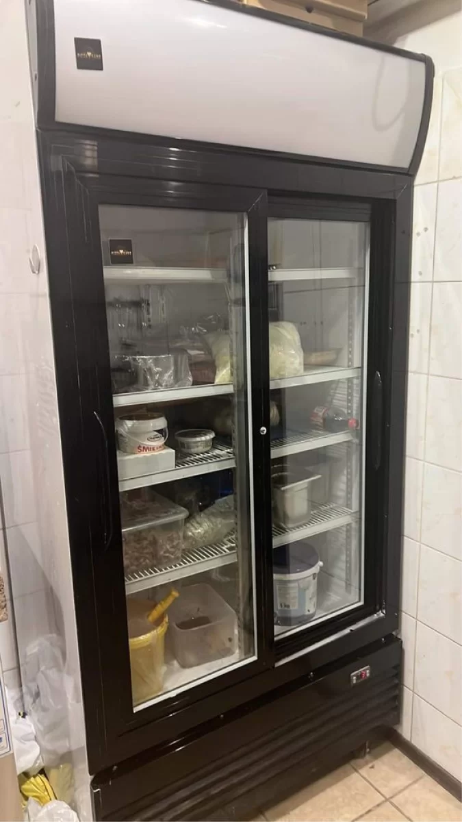 Sprzedam Odstąpię lokal gastronomiczny. 1600 zł - czynsz. Gotowy biznes.