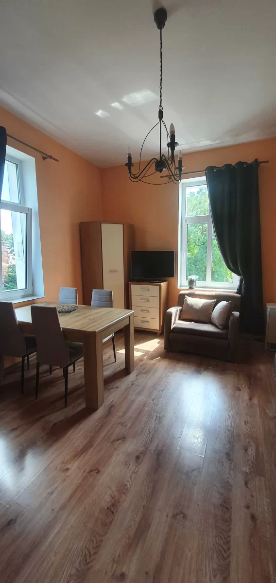 wynajmę kawalerkę w Świdnicy