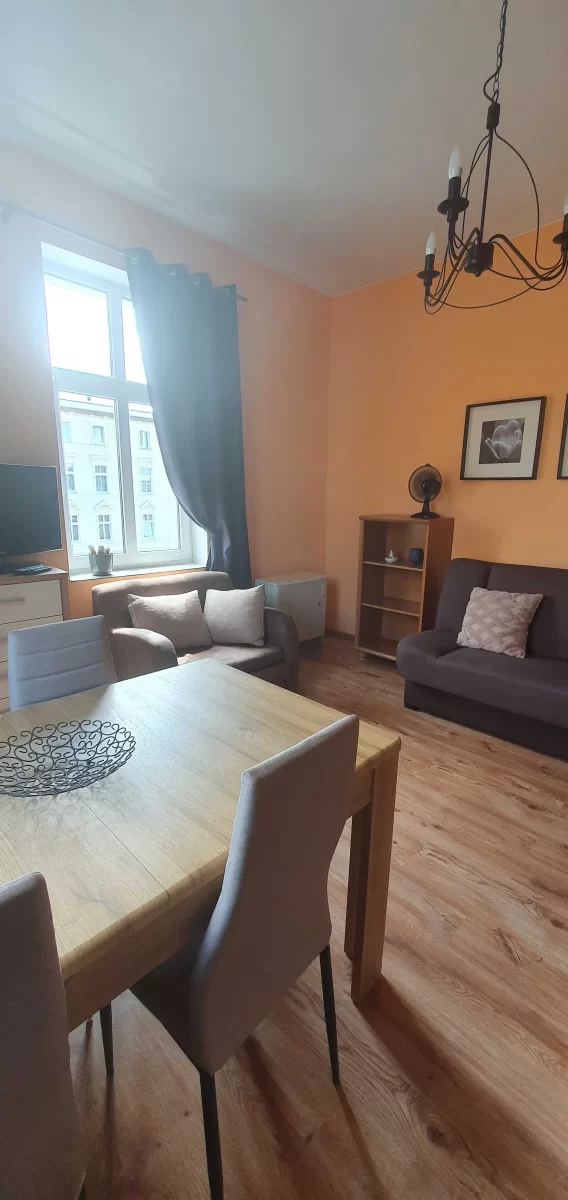 wynajmę kawalerkę w Świdnicy